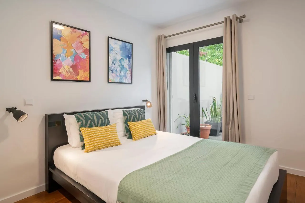 Barreiros II By An Island Apart Funchal  Apartamento Funchal (Madeira)